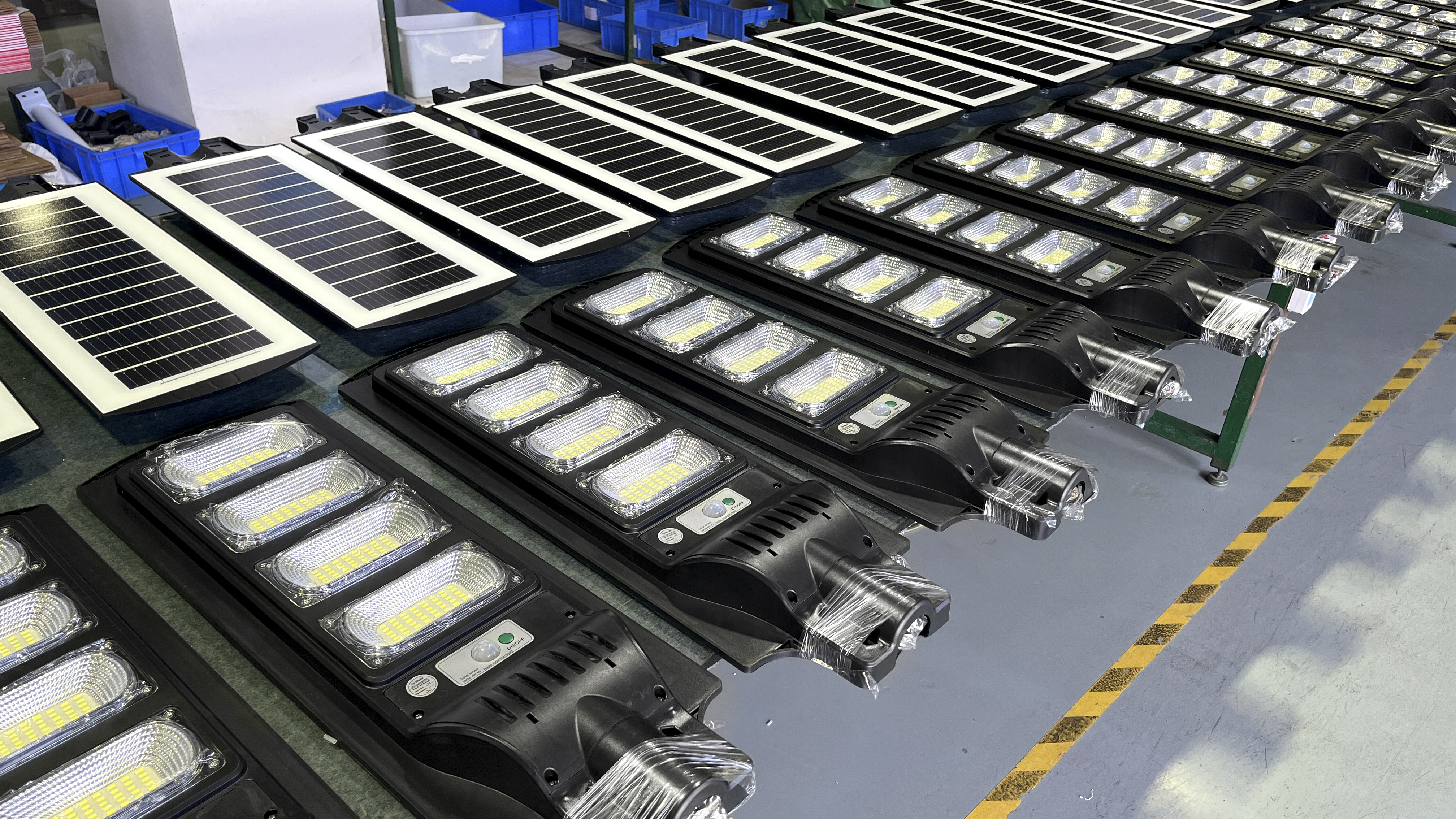 太陽能一體化路燈-王者(圖9) 太陽能一體化路燈-王者(圖9)